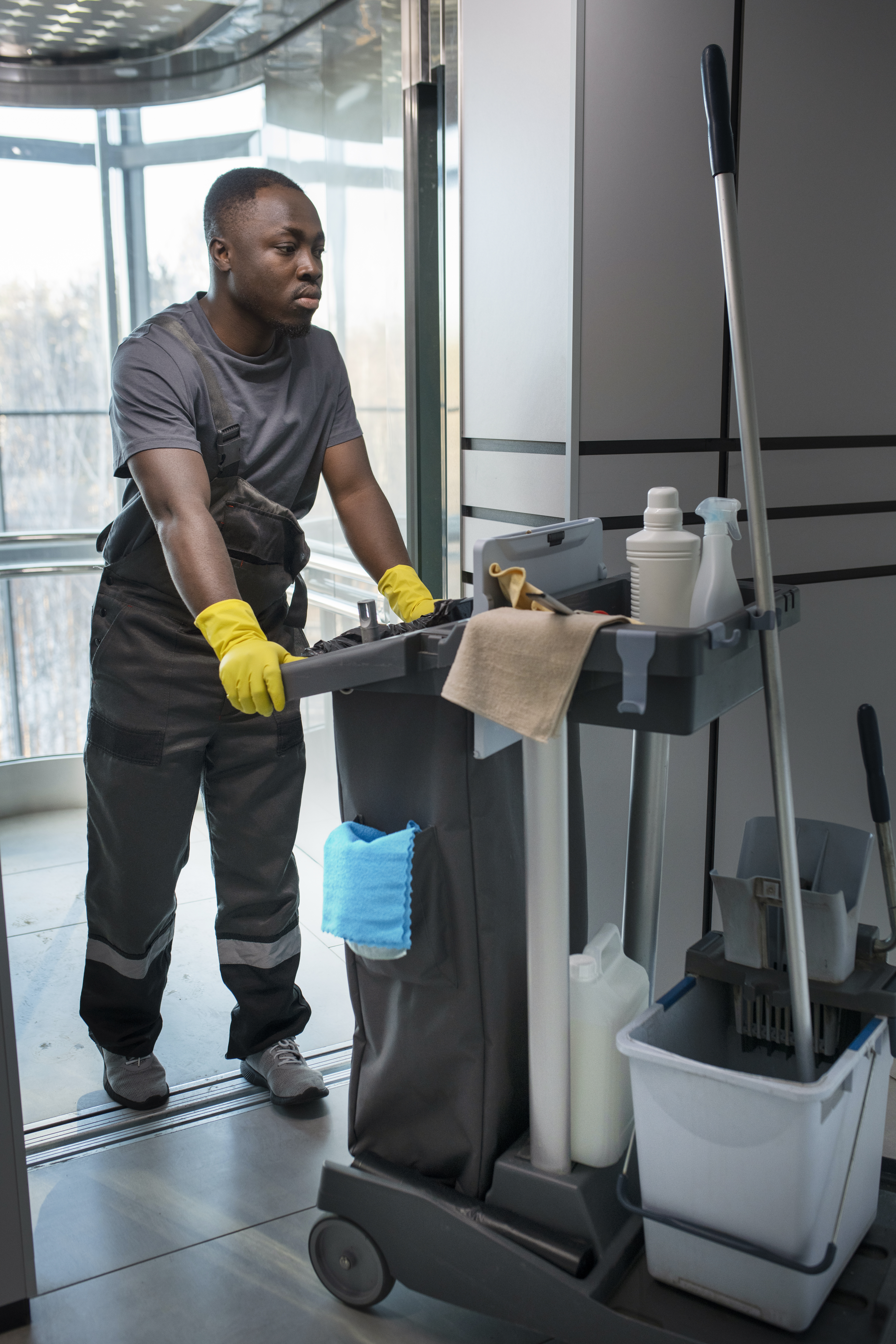 Cleaner working